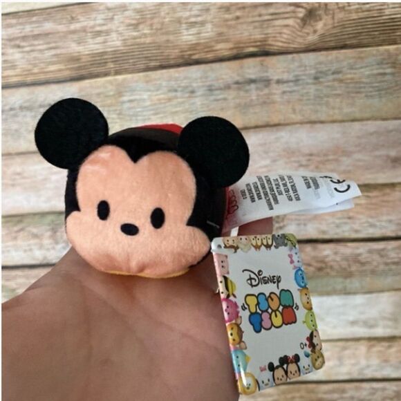 Disney Tsum Tsum Mickey Mouse NEW - Picture 3 of 4